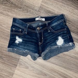 Hollister ripped short shorts. Size 00